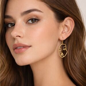 Elegant Gold Abstract Face Earrings